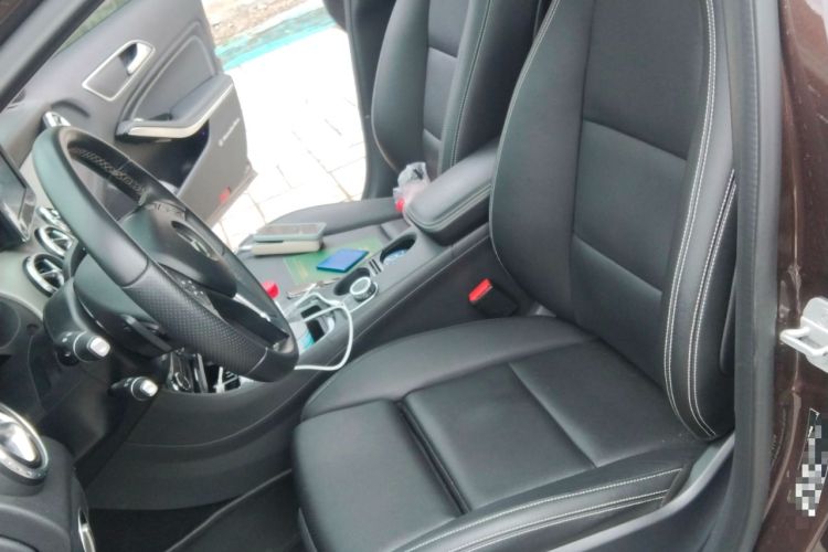 Used Mercedes-Benz GLA 2016 GLA 200 Fashion Model Left Front Seat