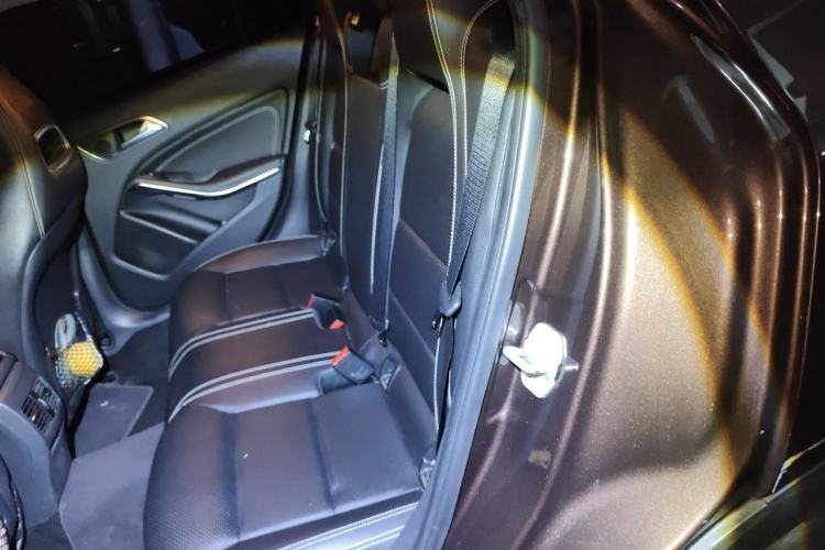 Used Mercedes-Benz GLA 2016 GLA 200 Fashion Model Left Rear Seat