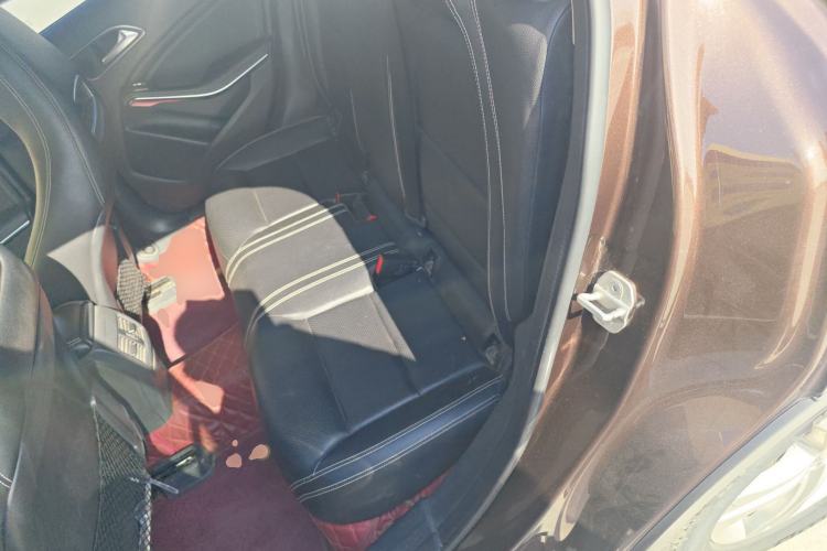 Used Mercedes-Benz GLA 2016 GLA 200 Sport Edition Left Rear Seat