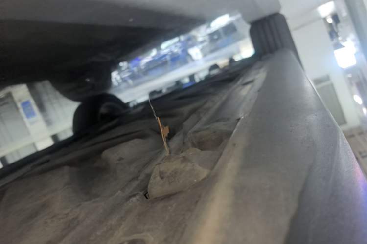 Used Mercedes-Benz GLA 2016 GLA 200 Fashion Model Left Side Sill