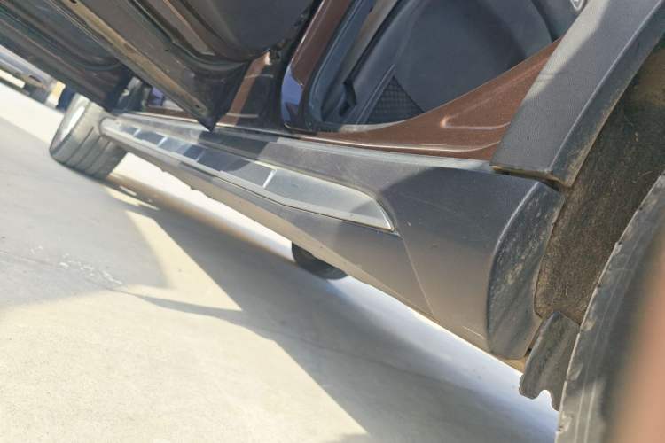 Used Mercedes-Benz GLA 2016 GLA 200 Sport Edition Left Side Sill