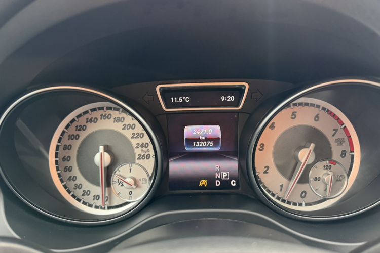 Used Mercedes-Benz GLA 2016 GLA 200 Sport Edition Odometer Close Up