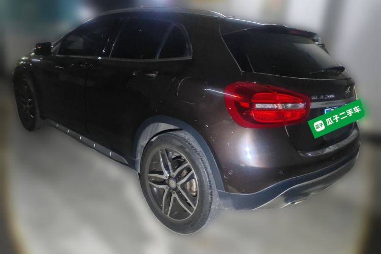 Used Mercedes-Benz GLA 2016 GLA 200 Fashion Model Rear Left 45 Deg