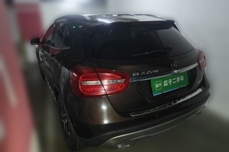 Used Mercedes-Benz GLA 2016 GLA 220 4MATIC Fashion Edition Rear Left 45 Deg