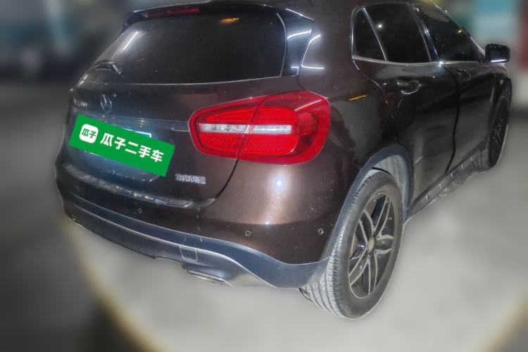 Used Mercedes-Benz GLA 2016 GLA 200 Fashion Model Rear Right 45 Deg