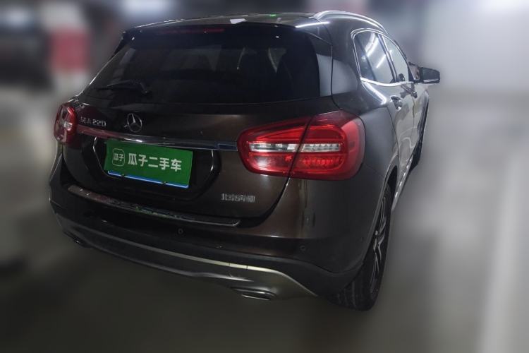 Used Mercedes-Benz GLA 2016 GLA 220 4MATIC Fashion Edition Rear Right 45 Deg