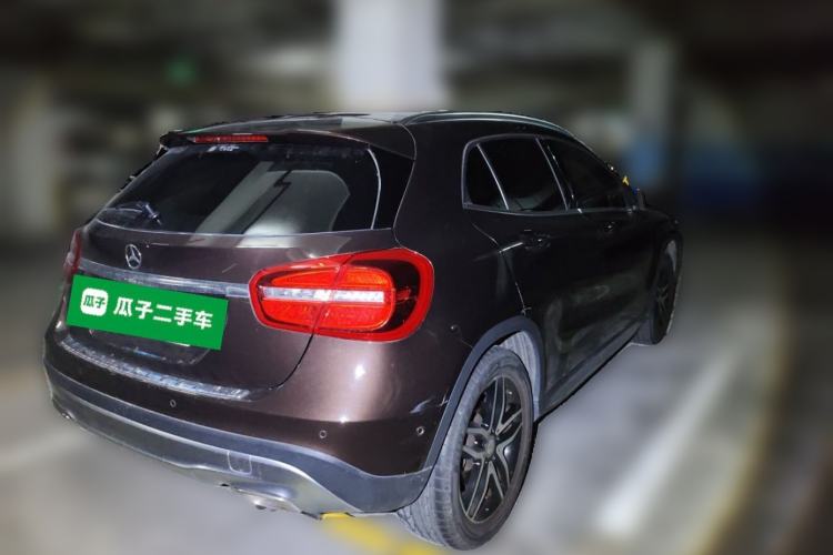 Used Mercedes-Benz GLA 2016 GLA 200 Fashion Model Rear Right 45 Deg