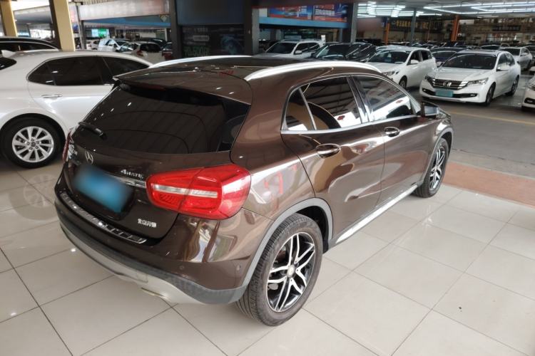 Used Mercedes-Benz GLA 2016 GLA 220 4MATIC Fashion Edition Rear Right 45 Deg