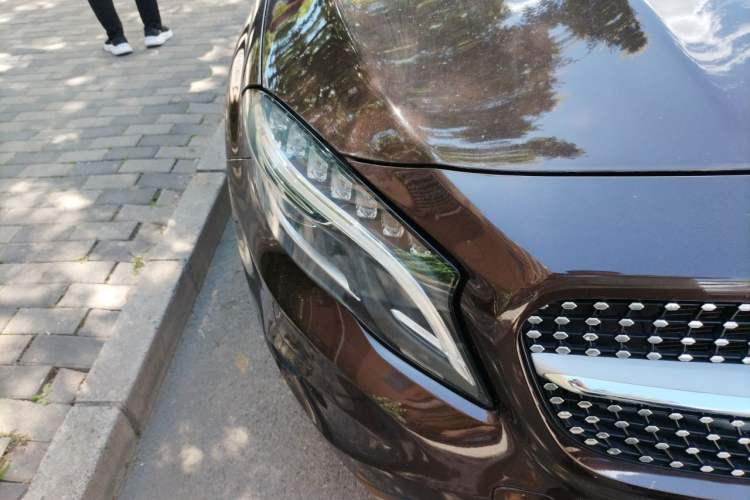 Used Mercedes-Benz GLA 2016 GLA 200 Fashion Model Right Front Headlight