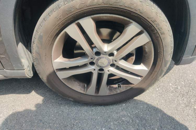 Used Mercedes-Benz GLA 2016 GLA 200 Sport Edition Right Front Wheel Hub