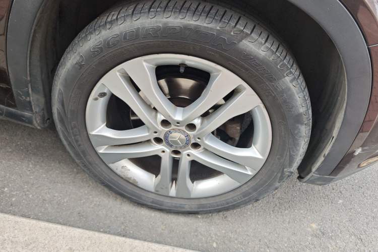 Used Mercedes-Benz GLA 2016 GLA 200 Sport Edition Right Front Wheel Hub