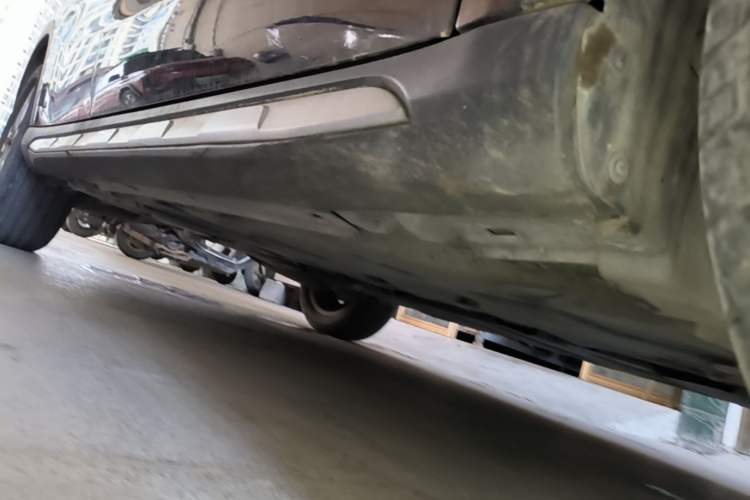 Used Mercedes-Benz GLA 2016 GLA 200 Sport Edition Right Side Sill