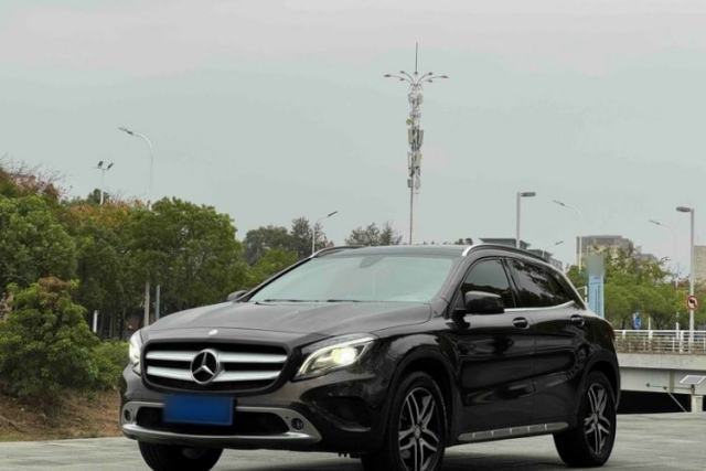 Used Mercedes-Benz GLA 2016 GLA 200 Fashion Model