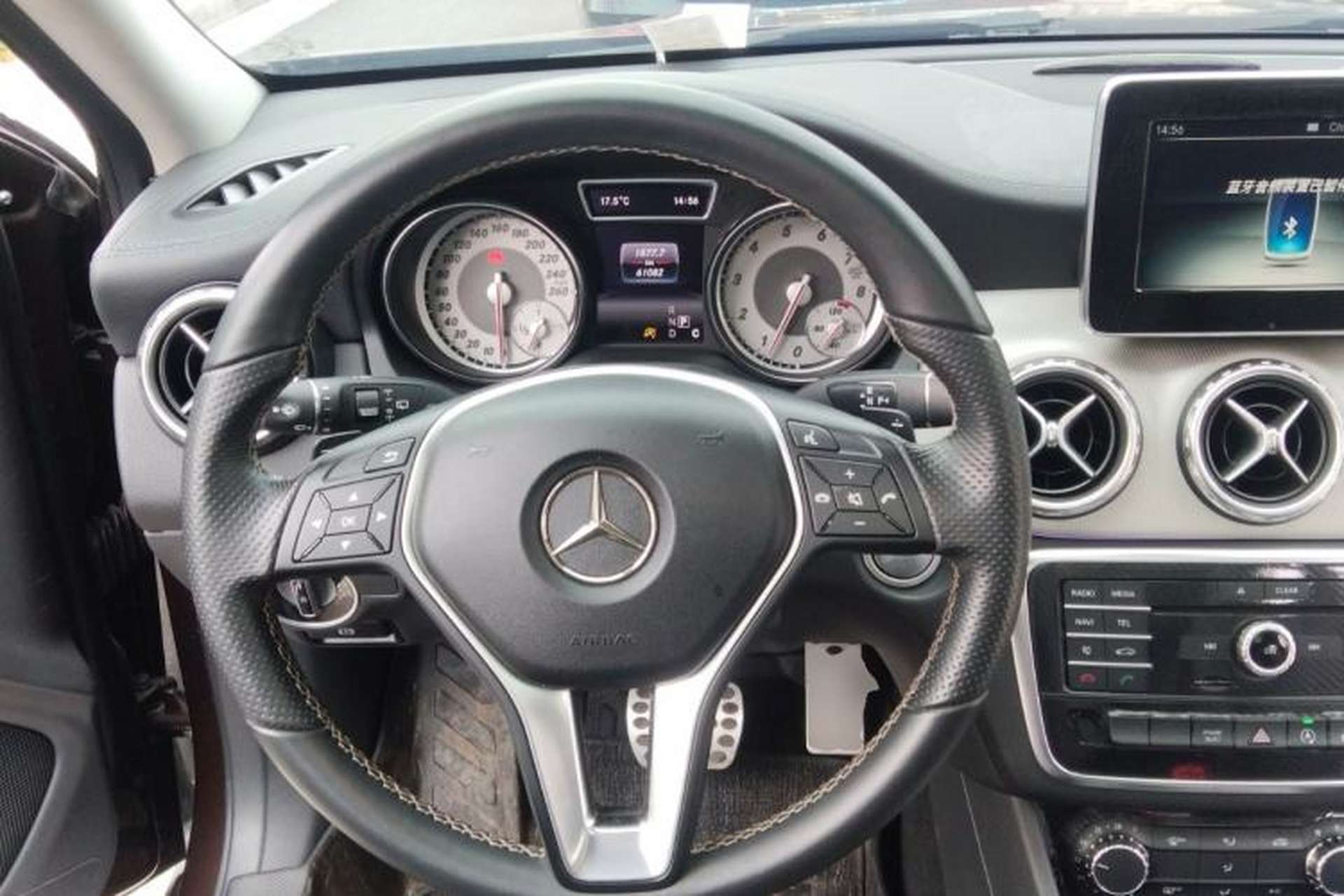 Used Mercedes-Benz GLA 2016 GLA 200 Fashion Model Steering Wheel