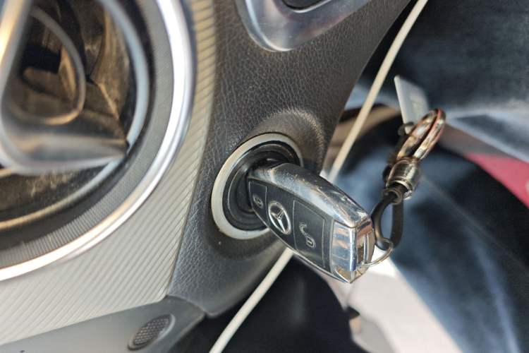 Used Mercedes-Benz GLA 2016 GLA 200 Sport Edition Vehicle Key