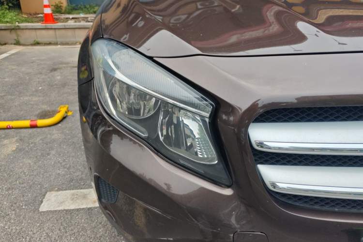 Used Mercedes-Benz GLA 2016 GLA 200 Sport Edition Right Front Headlight