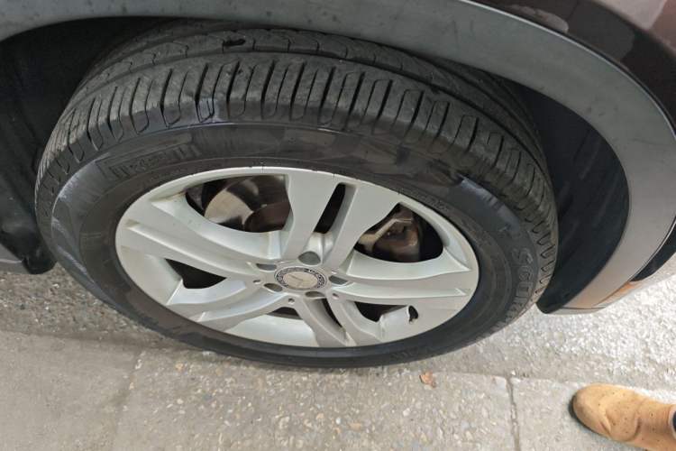 Used Mercedes-Benz GLA 2016 GLA 200 Sport Edition Right Front Wheel Hub