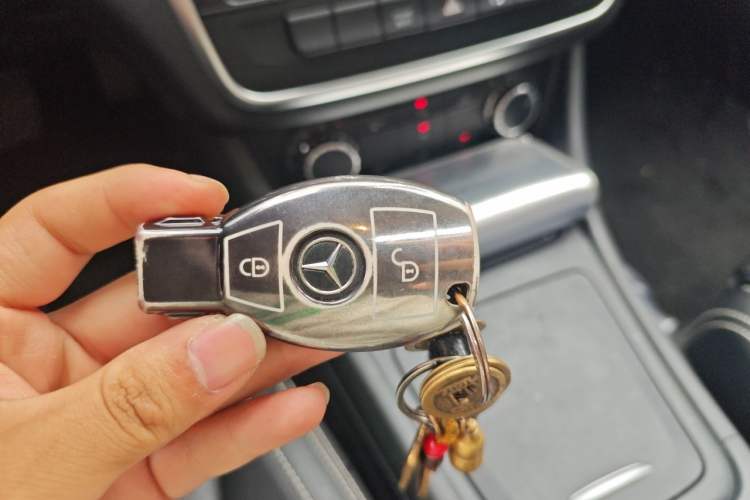 Used Mercedes-Benz GLA 2016 GLA 200 Sport Edition Vehicle Key