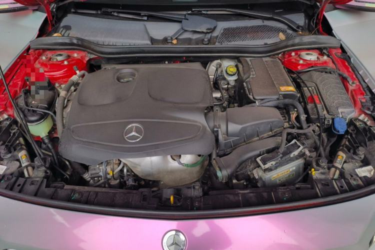 Used Mercedes-Benz GLA 2016 GLA 200 Fashion Model Engine Bay