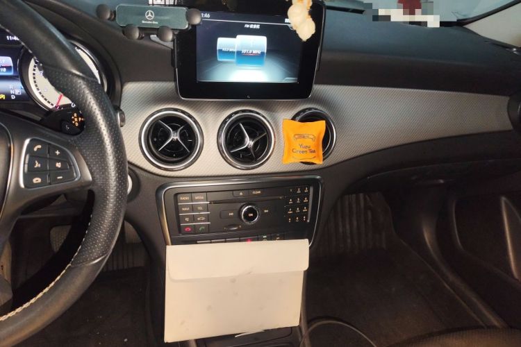 Used Mercedes-Benz GLA 2016 GLA 200 Sport Edition Audio And AC Panel