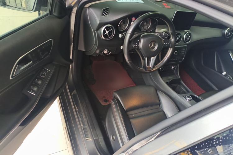 Used Mercedes-Benz GLA 2016 GLA 200 Fashion Model Driver Seat