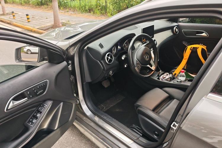 Used Mercedes-Benz GLA 2016 GLA 200 Fashion Model Driver Seat