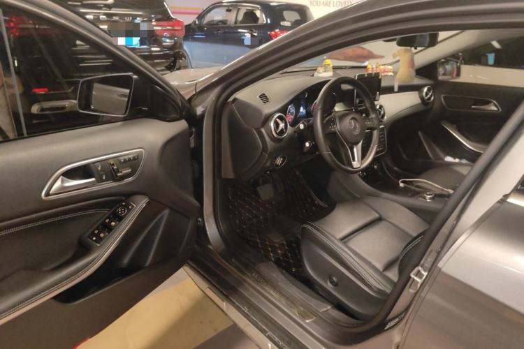 Used Mercedes-Benz GLA 2016 GLA 200 Fashion Model Driver Seat