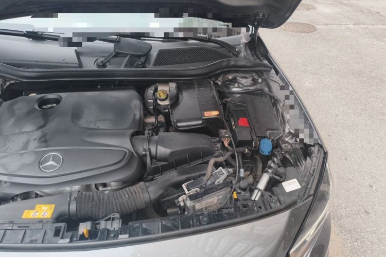 Used Mercedes-Benz GLA 2016 GLA 200 Sport Edition Engine Bay Left