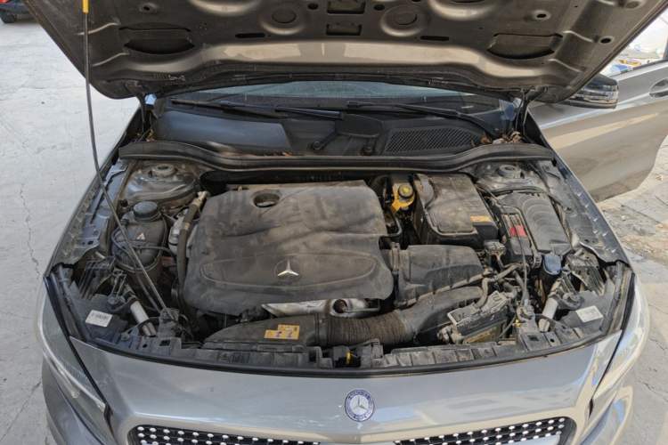 Used Mercedes-Benz GLA 2016 GLA 200 Sport Edition Engine Bay