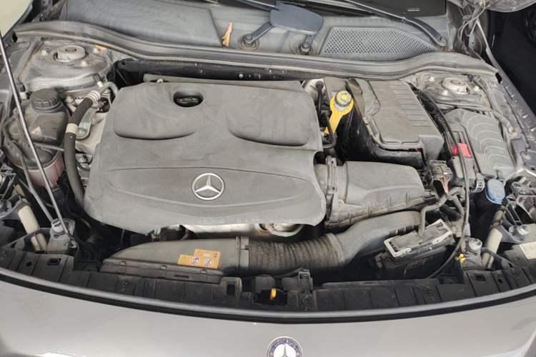 Used Mercedes-Benz GLA 2016 GLA 200 Sport Edition Engine Bay