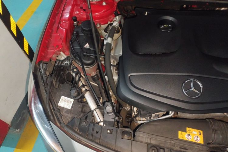 Used Mercedes-Benz GLA 2016 GLA 200 Sport Edition Engine Bay Right