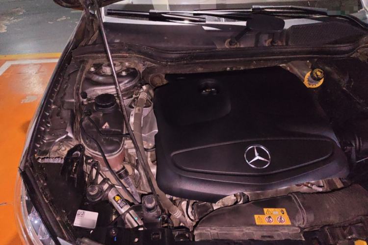 Used Mercedes-Benz GLA 2016 GLA 220 4MATIC Fashion Edition Engine Bay Right