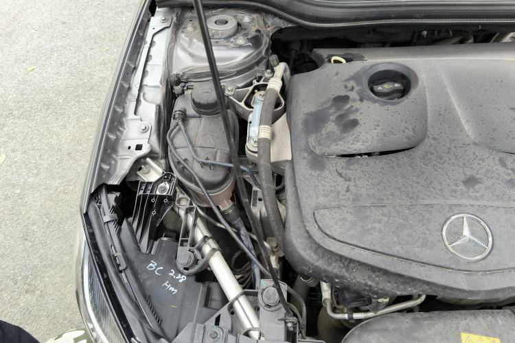 Used Mercedes-Benz GLA 2016 GLA 200 Sport Edition Engine Bay Right