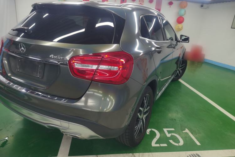 Used Mercedes-Benz GLA 2016 GLA 220 4MATIC Fashion Edition Exterior 3