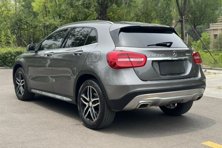 Used Mercedes-Benz GLA 2016 GLA 200 Fashion Model Exterior 4