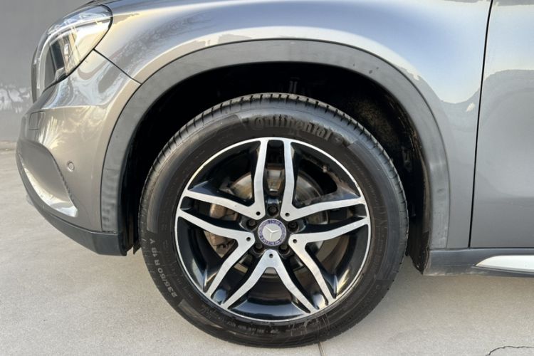 Used Mercedes-Benz GLA 2016 GLA 220 4MATIC Fashion Edition Exterior 6