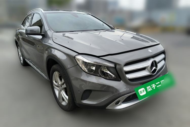 Used Mercedes-Benz GLA 2016 GLA 200 Sport Edition Front Right 45 Deg