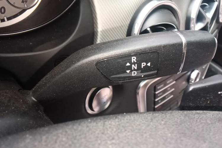 Used Mercedes-Benz GLA 2016 GLA 200 Sport Edition Gear Lever