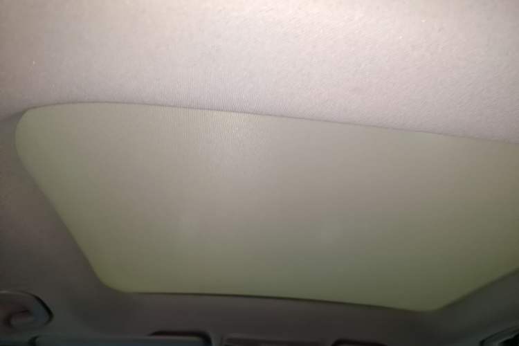 Used Mercedes-Benz GLA 2016 GLA 220 4MATIC Fashion Edition Headliner