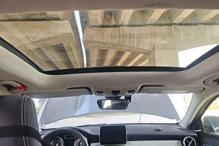 Used Mercedes-Benz GLA 2016 GLA 200 Sport Edition Headliner