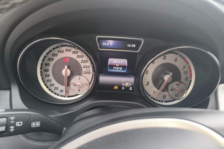 Used Mercedes-Benz GLA 2016 GLA 200 Sport Edition Instrument Cluster