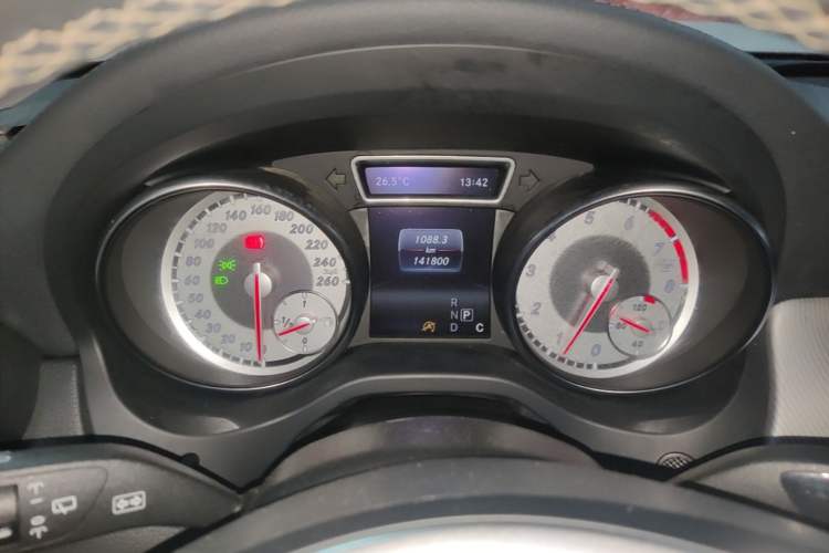 Used Mercedes-Benz GLA 2016 GLA 220 4MATIC Fashion Edition Instrument Cluster