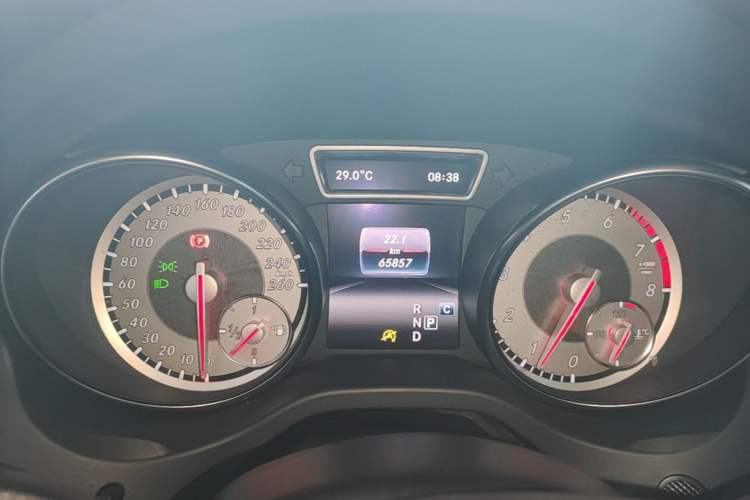 Used Mercedes-Benz GLA 2016 GLA 200 Sport Edition Instrument Cluster