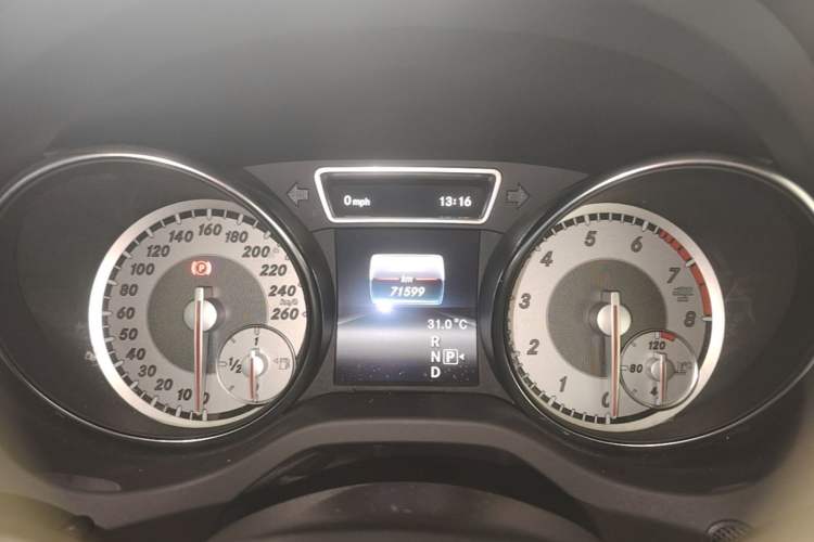 Used Mercedes-Benz GLA 2016 GLA 200 Sport Edition Instrument Cluster