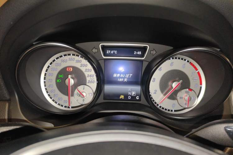 Used Mercedes-Benz GLA 2016 GLA 200 Fashion Model Instrument Cluster