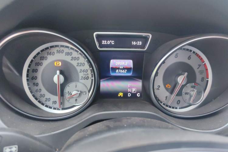 Used Mercedes-Benz GLA 2016 GLA 200 Sport Edition Instrument Cluster