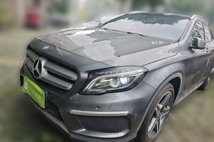 Used Mercedes-Benz GLA 2016 GLA 260 4MATIC Sport Edition Interior 3