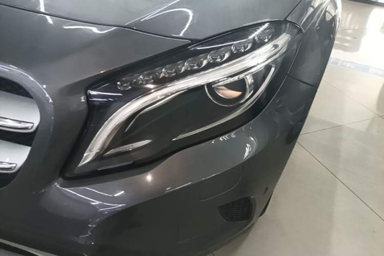 Used Mercedes-Benz GLA 2016 GLA 200 Fashion Model Left Front Headlight