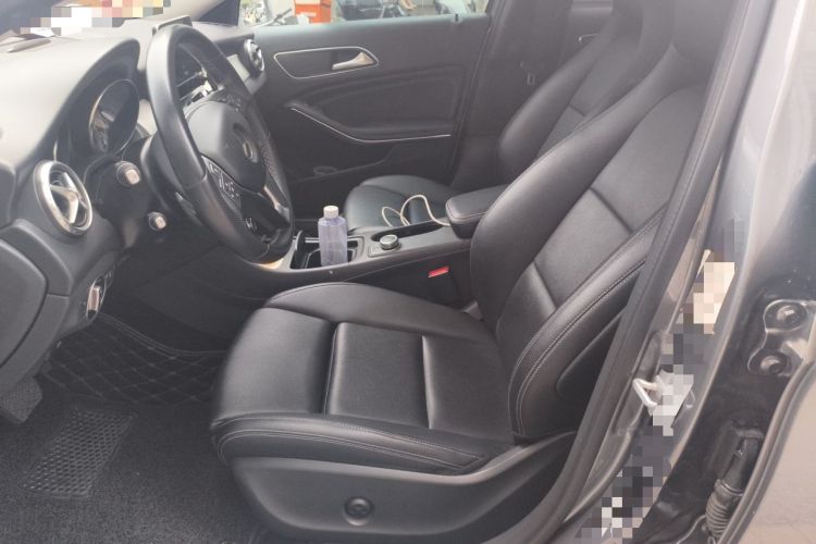 Used Mercedes-Benz GLA 2016 GLA 200 Sport Edition Left Front Seat