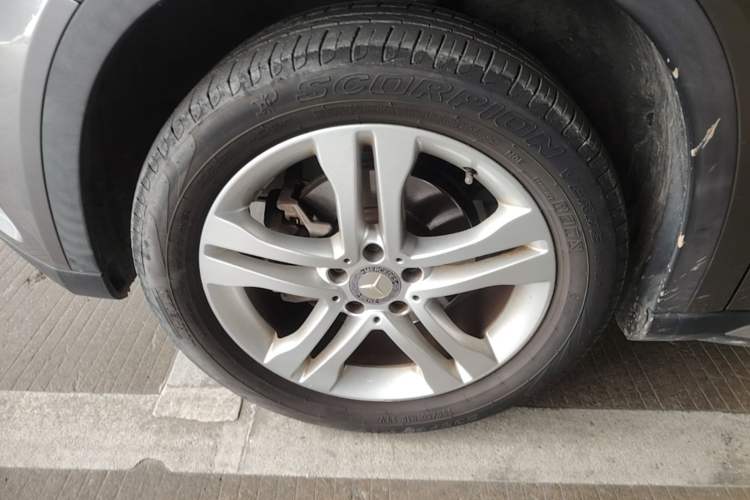 Used Mercedes-Benz GLA 2016 GLA 200 Sport Edition Left Front Wheel Hub